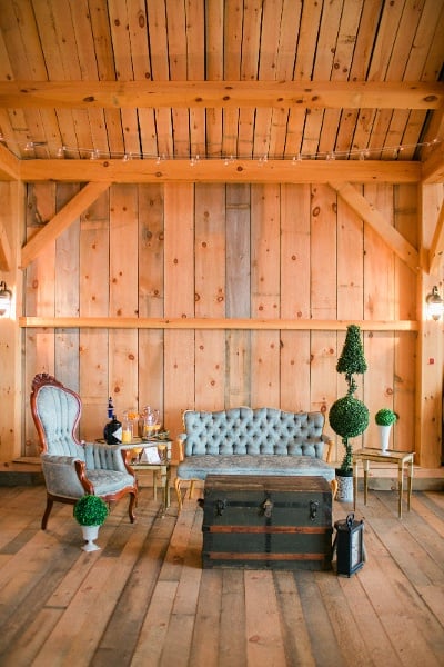 Chic barn wedding idea